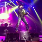 Concerts 2013 0312 sydney axl02