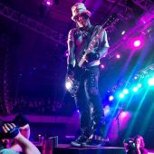 Concerts 2013 0317 melbourne dj ashba02