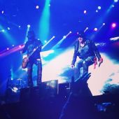 Concerts 2013 0328 abu dhabi dj ashba axl01