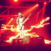 Concerts 2013 0328 abu dhabi dj ashba02