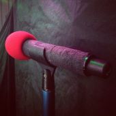 Concerts 2013 0601 lubbock axl rose mic