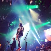 Concerts 2014 las vegas 0521 tommy dj ashba01