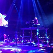Concerts 2014 las vegas 0530 stage02