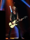 Concerts 2014 las vegas 0531 duff mckagan02