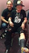 Concerts 2016 0408 lasvegas backstagr axl trunk02