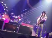 Concerts 2016 0408 lasvegas concert slash3