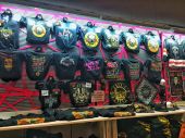 Concerts 2016 0409 lasvegas merch tshirts