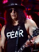 Concerts 2016 0419 mexico concert slash07