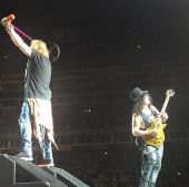 Concerts 2016 0709 nashville axl slash01