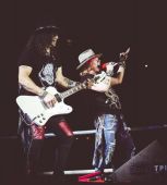 Concerts 2016 0719 foxboro axl slash01