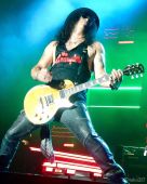 Concerts 2016 0803 arlington slash11