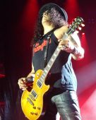 Concerts 2016 0803 arlington slash15