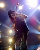 Concerts 2016 0803 arlington slash19