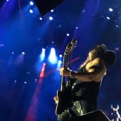 Concerts 2016 0812 seattle slash02