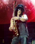 Concerts 2016 0815 glendale slash06