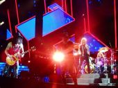 Concerts 2016 0819 los angeles band04
