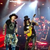 Concerts 2016 0822 san diego axl slash03