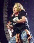 Concerts 2016 0822 san diego axl02