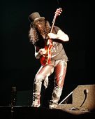 Concerts 2016 1027 lima slash09