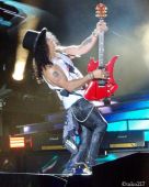 Concerts 2016 1029 santiago slash12