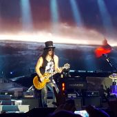 Concerts 2016 1104 buenos aires slash08