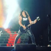 Concerts 2016 1105 buenos aires slash03