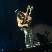 Concerts 2016 1105 buenos aires slash04