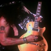 Concerts 2016 1105 buenos aires slash08
