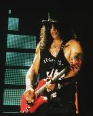 Concerts 2016 1111 sao paulo slash03