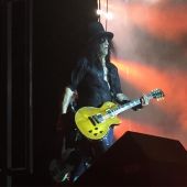 Concerts 2016 1112 sao paulo slash03