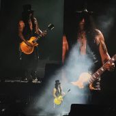 Concerts 2016 1120 brasilia slash06