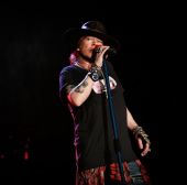 Concerts 2016 1123 medellin axl07