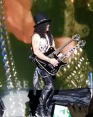 Concerts 2016 1126 san jose slash11