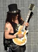 Concerts 2016 coachella 0416 concert slash17