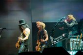 Concerts 2016 coachella 0416 pro slash duff axl