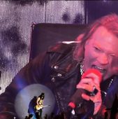 Concerts 2016 coachella 0423 concert gnr axl slash