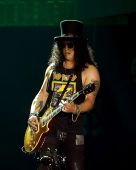 Concerts 2016 coachella 0423 concert gnr slash04