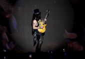 Concerts 2016 coachella 0423 concert gnr slash05