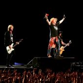 Concerts 2017 0128 tokyo gnr01