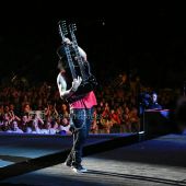 Concerts 2017 0202 wellington slash01