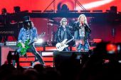 Concerts 2017 0214 melbourne gnr04