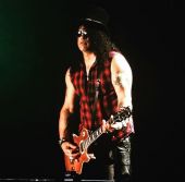 Concerts 2017 0303 dubai concert slash03