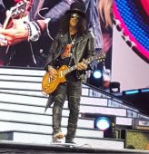 Concerts 2017 0527 slane castle concert slash05