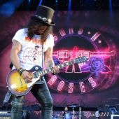 Concerts 2017 0607 zurich slash06