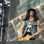 Concerts 2017 0617 londres slash01