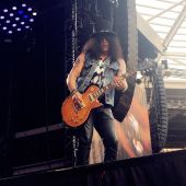 Concerts 2017 0617 londres slash03