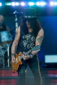 Concerts 2017 0701 helsinki slash02