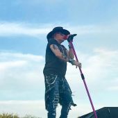 Concerts 2017 0813 hershey axl04