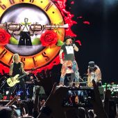 Concerts 2017 0813 hershey gnr04