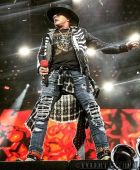 Concerts 2017 0819 montreal concert axl01